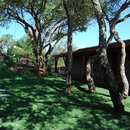 Agriturismo La Quercia * Арбус