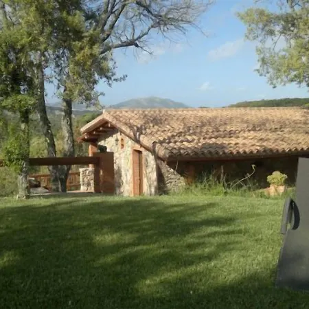 Agriturismo La Quercia Летний дом *